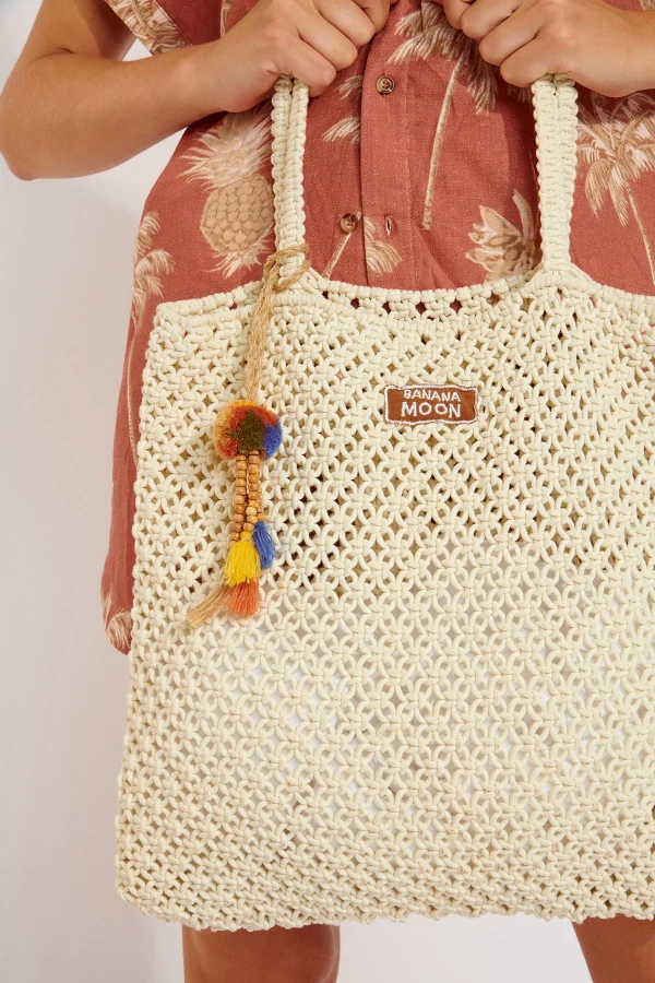 Banana Moon Sac En Crochet écru Mendes Acara nouvelle saison 5